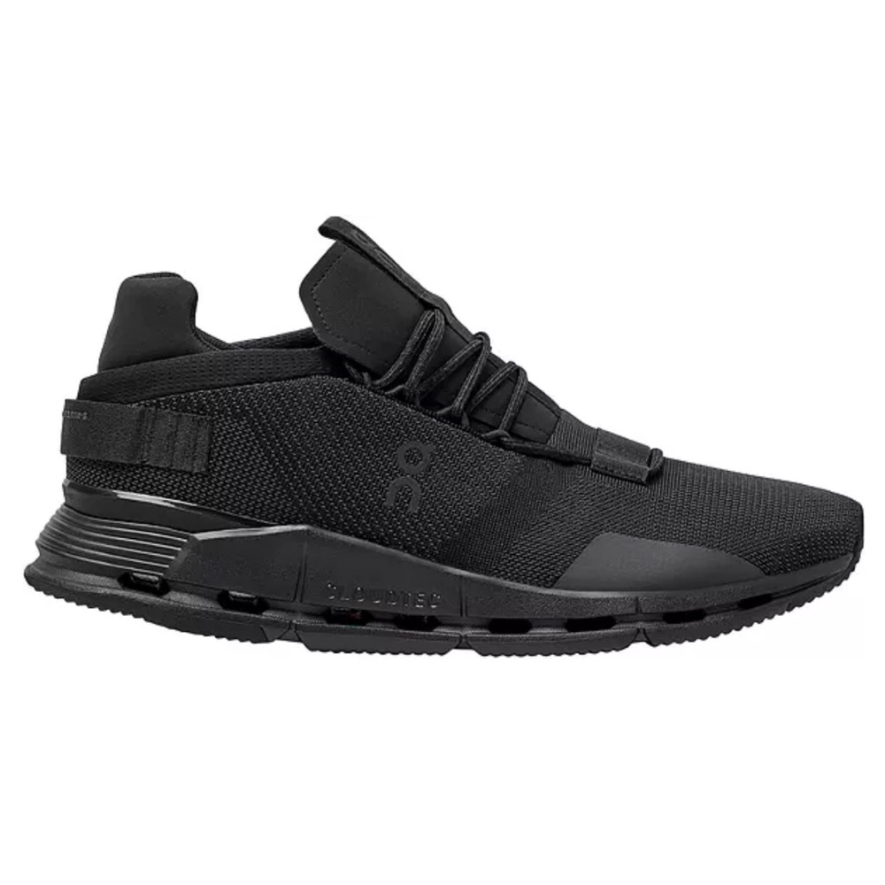 On Cloud Cloudnova Sneakers